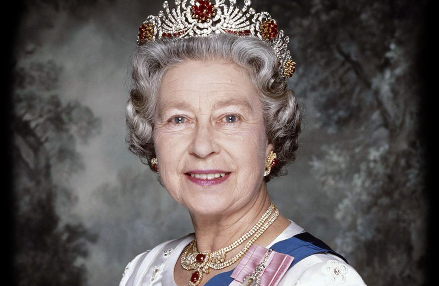 RÃ©sultat de recherche d'images pour "rubis birmans de la reine Elizabeth II"