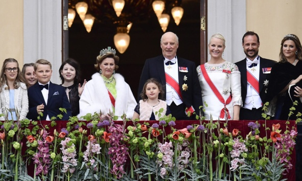 2017 05 09 80 ans du roi Harald V et de la reine Sonja de Norvège 42 Gala Dinner